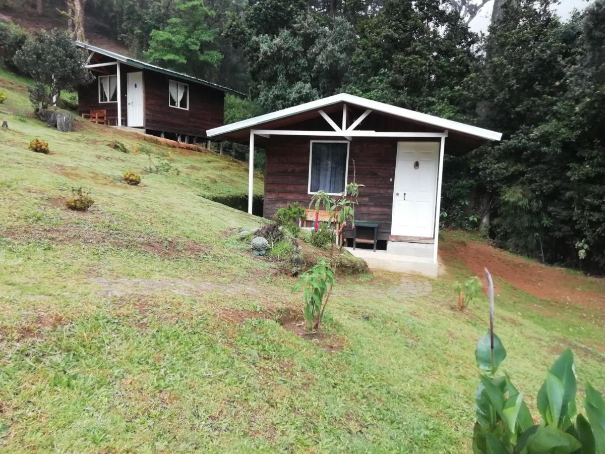 Miriam'S Quetzals Lodge 산제라르도 데 도타 외부 사진