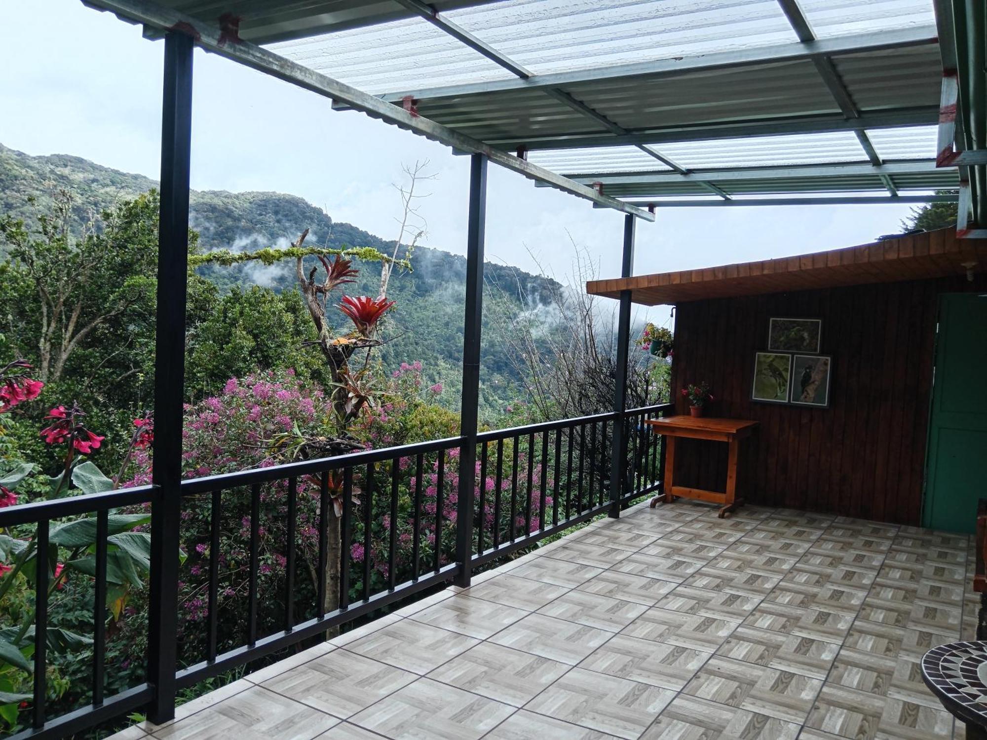 Miriam'S Quetzals Lodge 산제라르도 데 도타 외부 사진